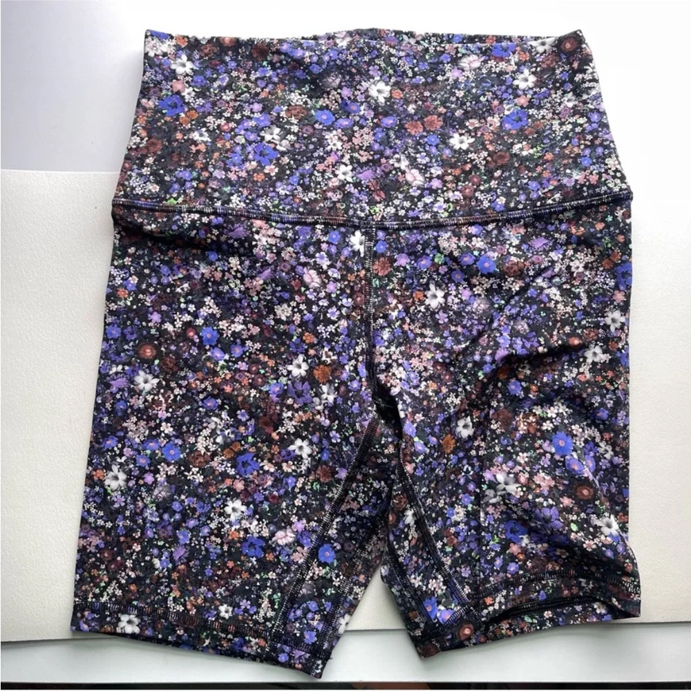 Lululemon Align High-Rise Short 7” Flower Burst Multi ~ Size 0
